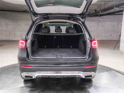 Certified 2022 Mercedes-Benz GLC 300 image 33