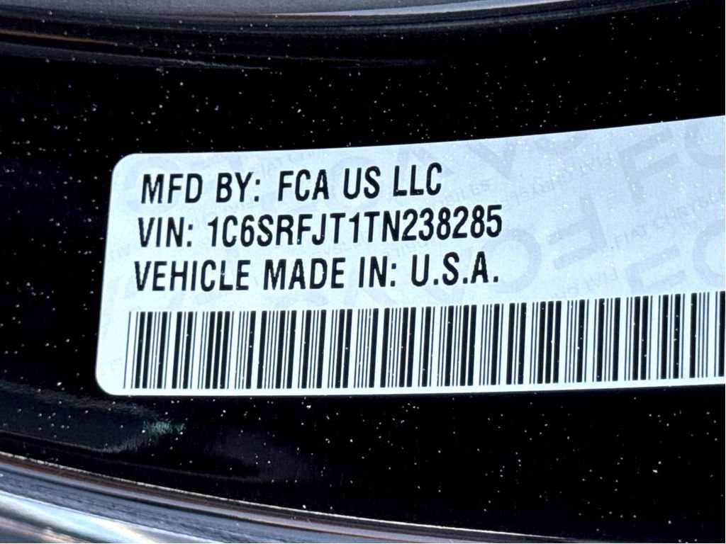 Used 2026 RAM 1500 Laramie AWD/4WD image 24