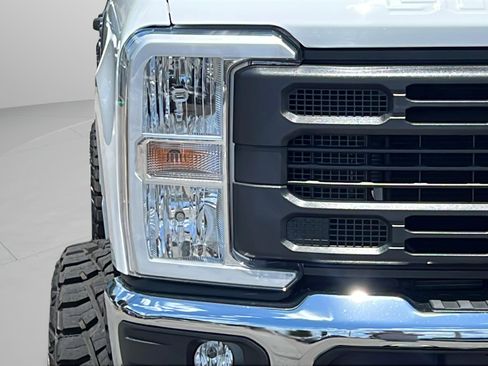 Used 2025 Ford F350 XL w/ XL Driver Assist Package AWD/4WD image 22