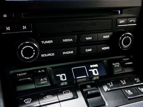 Used 2018 Porsche 911 GT3 RS image 27