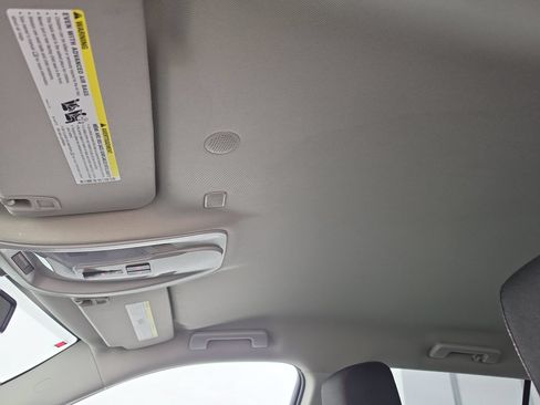 Used 2017 GMC Terrain SLE FWD image 28