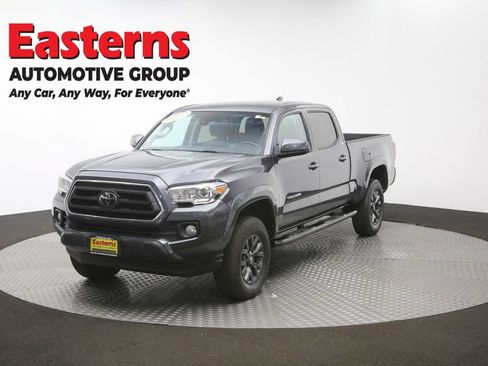 Used 2020 Toyota Tacoma SR5 AWD/4WD image 55