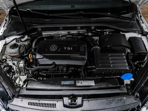 Used 2015 Volkswagen GTI S FWD image 42