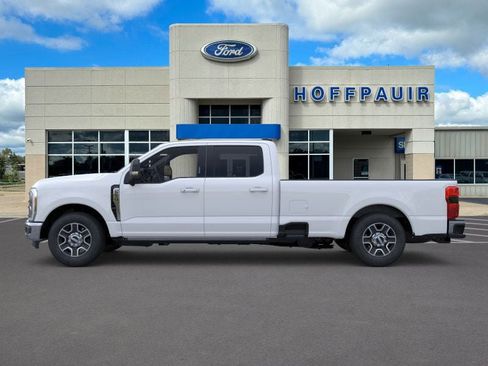 New 2026 Ford F250 Lariat image 3