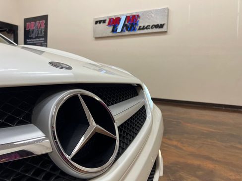 Used 2009 Mercedes-Benz SL 550 image 59