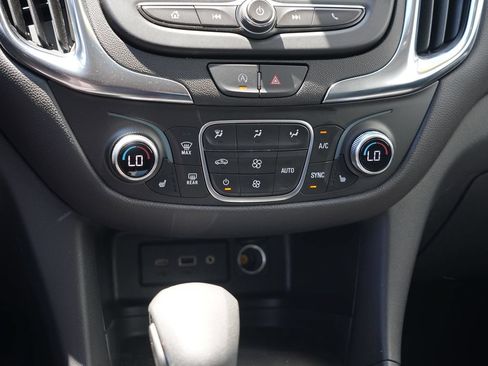 Certified 2024 Chevrolet Equinox LT AWD/4WD image 24