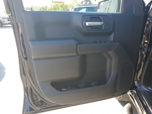 New 2026 Chevrolet Silverado 1500 Custom Trail Boss w/ LPO, Dark Essentials Package AWD/4WD image 19