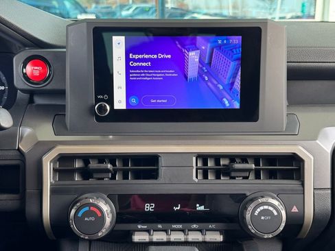 Used 2024 Toyota Tacoma TRD Off-Road image 19