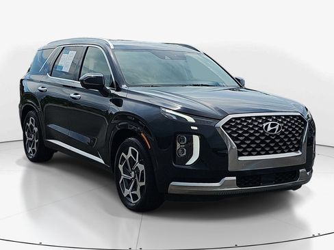 Used 2022 Hyundai Palisade Calligraphy w/ Cargo Package FWD image 3