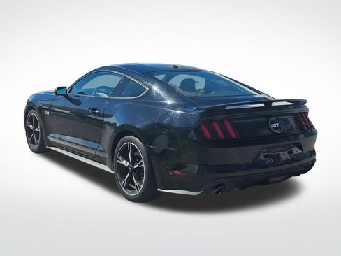Used 2017 Ford Mustang GT Premium w/ Equipment Group 401A RWD image 7