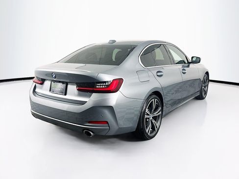 Used 2024 BMW 330i Sedan w/ Convenience Package RWD image 9