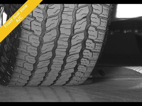 Used 2024 GMC Hummer EV 3X AWD/4WD image 15