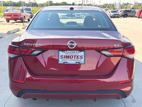 Used 2021 Nissan Sentra SV FWD image 7