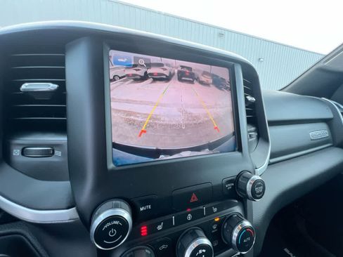 Used 2022 RAM 1500 Big Horn image 17