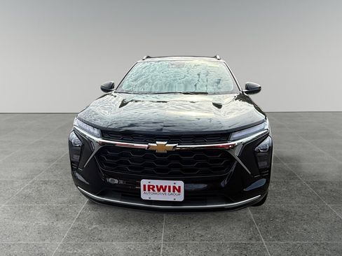 New 2026 Chevrolet Trax LT w/ Driver Confidence Package FWD image 7