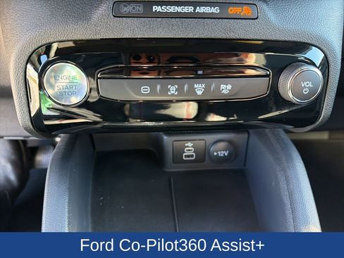 Certified 2025 Ford Escape ST-Line w/ Equipment Group 301A image 25