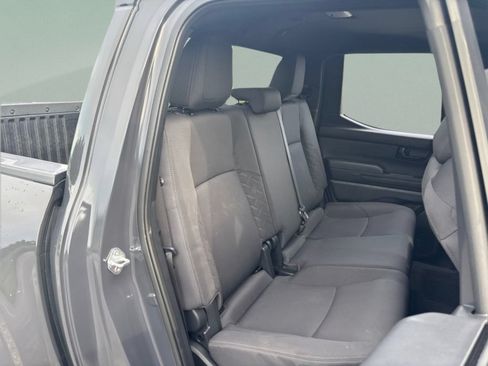 Used 2025 Toyota Tacoma SR5 AWD/4WD image 22