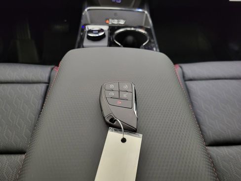 New 2026 Chevrolet Equinox RS image 47