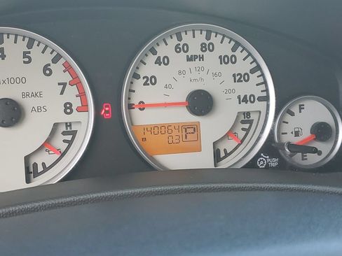 Used 2014 Nissan Frontier Desert Runner RWD image 28