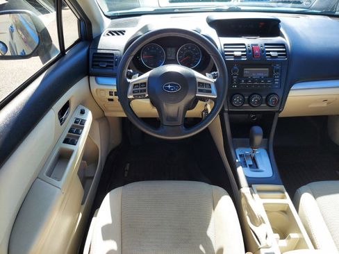 Used 2014 Subaru Crosstrek 2.0i Premium AWD/4WD image 10