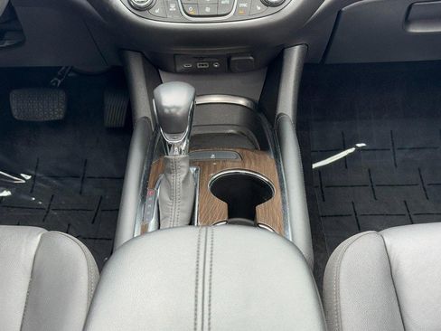 Used 2022 Chevrolet Malibu Premier w/ LPO, Floor Liner Package FWD image 14