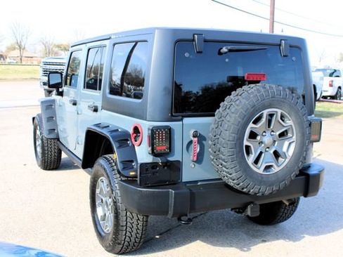 Used 2015 Jeep Wrangler Unlimited Rubicon AWD/4WD image 5
