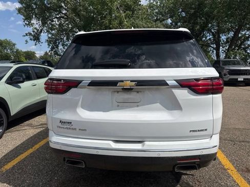 Used 2023 Chevrolet Traverse Premier AWD/4WD image 5