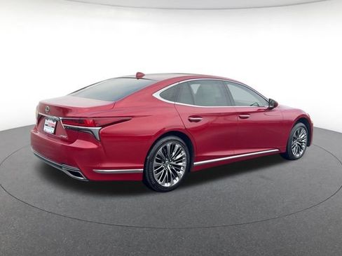 Used 2018 Lexus LS 500 w/ Interior Upgrade Package RWD image 5