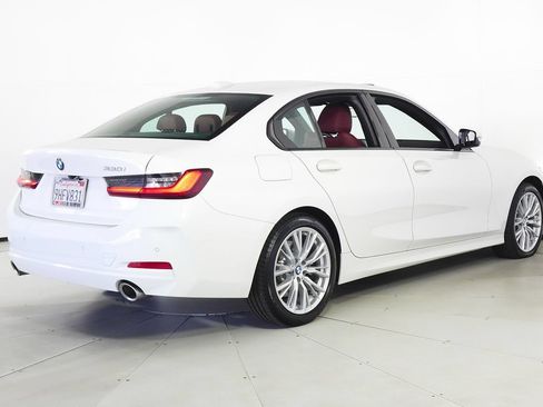 Certified 2023 BMW 330i Sedan w/ Driving Assistance Package RWD image 7