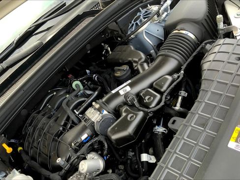 Certified 2024 Jeep Grand Cherokee Altitude image 17