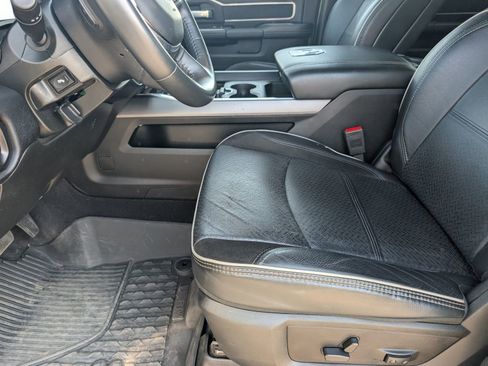 Used 2024 RAM 2500 Laramie w/ Night Edition image 7