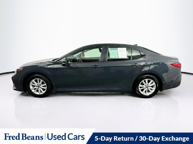 Used 2026 Toyota Camry LE w/ Convenience Package FWD image 5