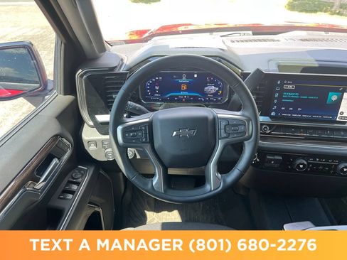 Used 2023 Chevrolet Silverado 1500 RST AWD/4WD image 16