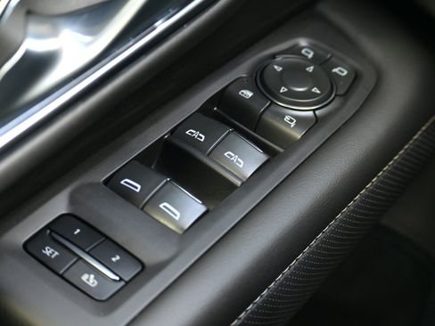 Used 2024 Chevrolet Suburban Premier w/ Premium Package 2 image 29