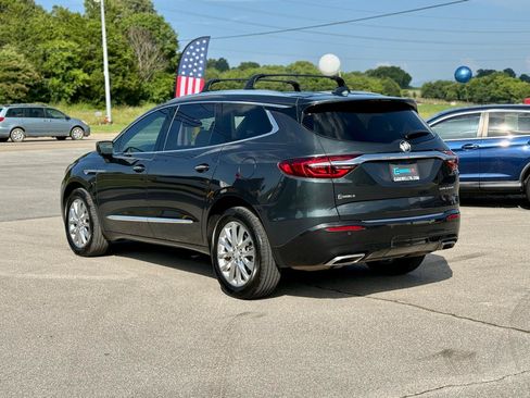 Used 2019 Buick Enclave Premium w/ Experience Buick Package FWD image 6