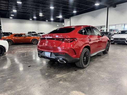 Used 2024 Mercedes-Benz GLC 300 4MATIC image 20