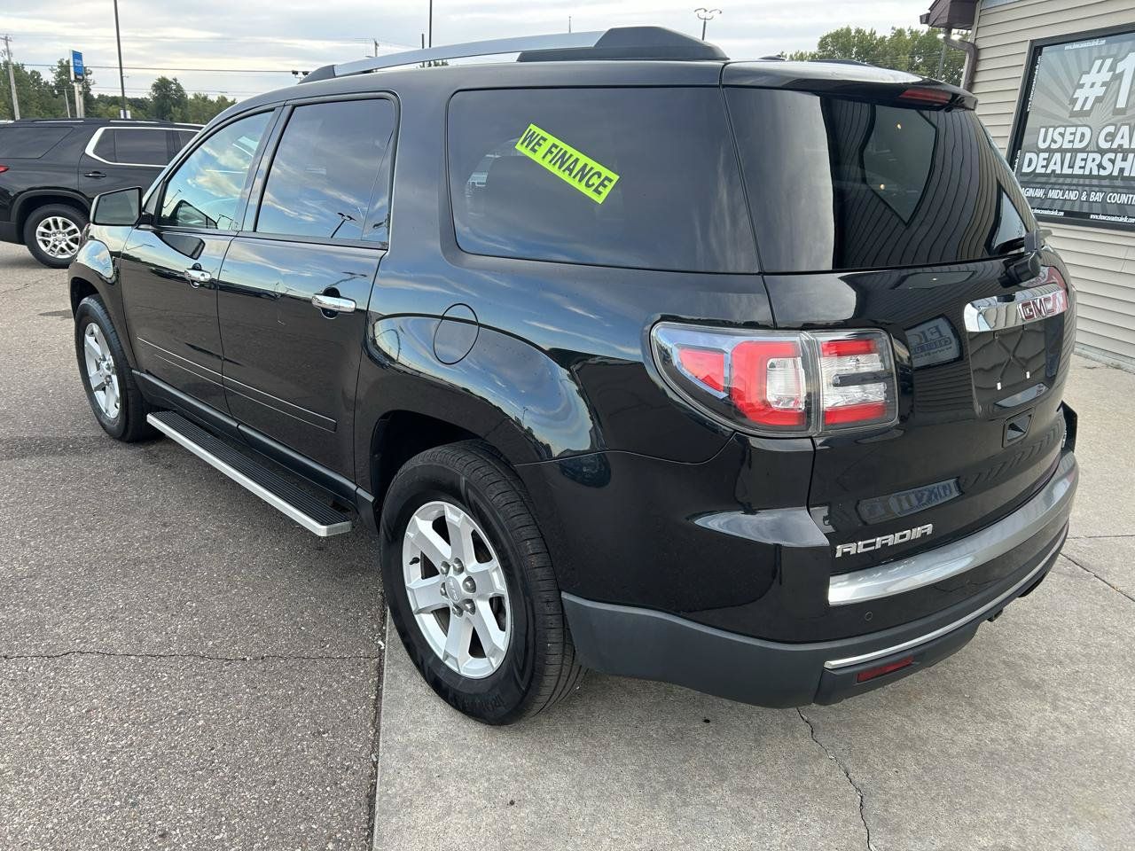 Used 2015 GMC Acadia SLE AWD/4WD image 7