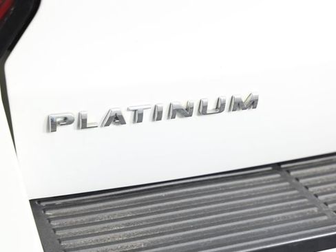 Used 2020 Ford Expedition Platinum AWD/4WD image 4