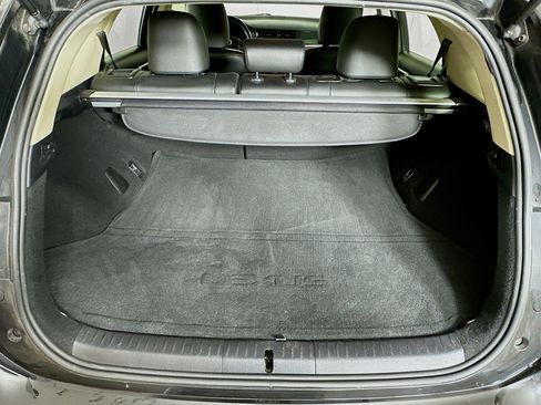 Used 2017 Lexus CT 200h w/ Seat Comfort Package image 27