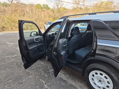 New 2025 Ford Bronco Sport Heritage w/ Convenience Package image 13