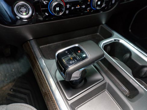 Used 2024 Chevrolet Silverado 1500 RST image 23