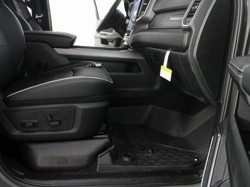 New 2026 RAM 2500 Laramie w/ Night Edition image 21