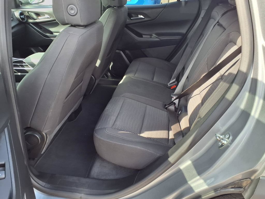 Used 2025 Chevrolet Equinox LT AWD/4WD image 19