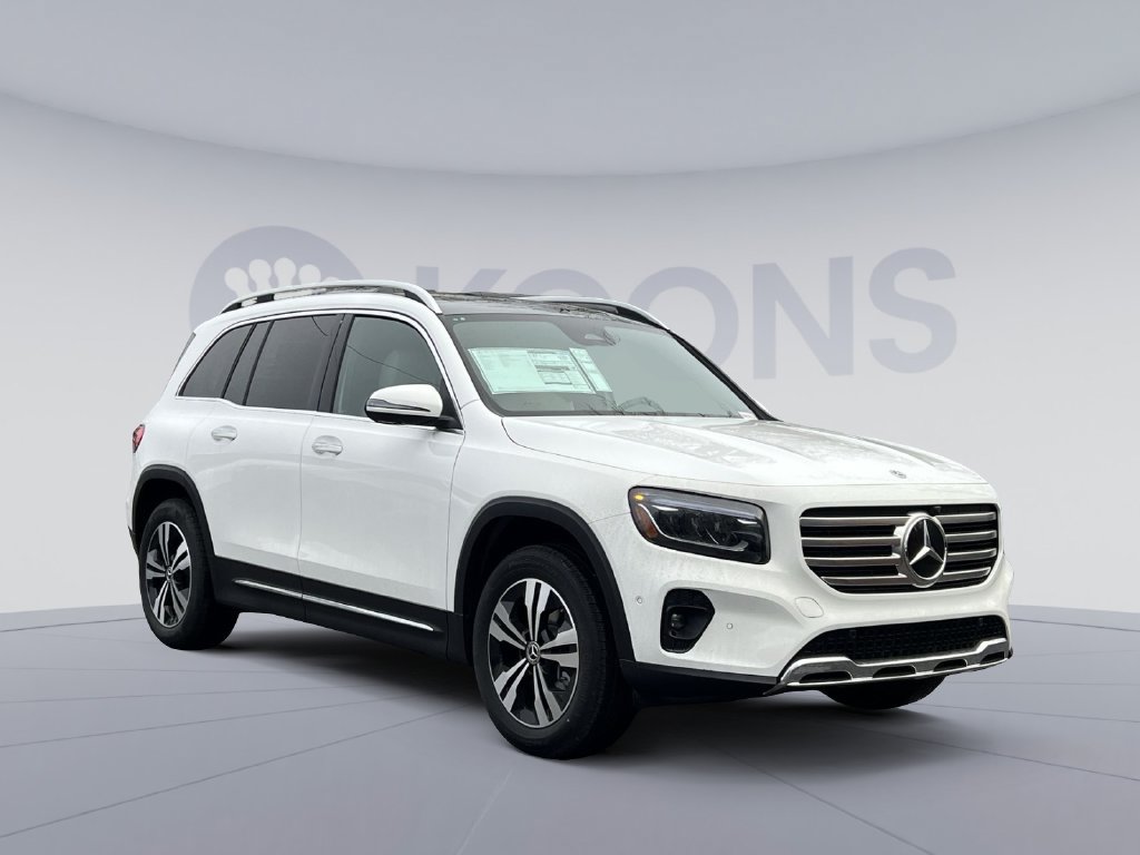 Used 2026 Mercedes-Benz GLB 250 4MATIC image 8