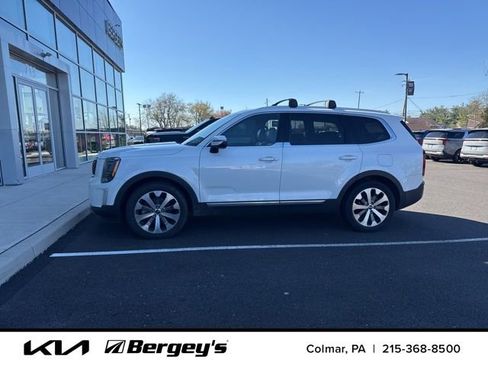 Used 2020 Kia Telluride EX w/ EX Premium Package image 4