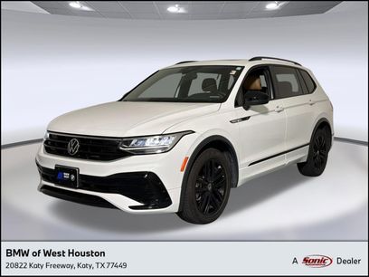 Used 2022 Volkswagen Tiguan SE R-Line