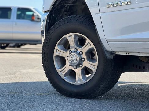 Used 2025 RAM 2500 Big Horn AWD/4WD image 13