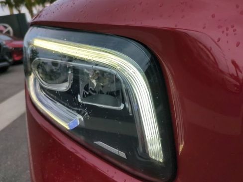 Used 2020 Mercedes-Benz GLB 250 4MATIC image 10