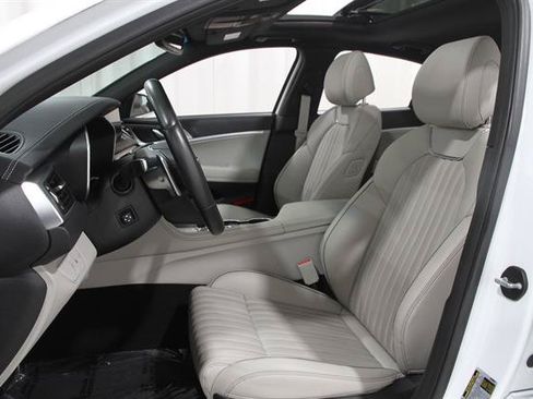 Certified 2022 Genesis G70 2.0T w/ Prestige Package AWD/4WD image 5