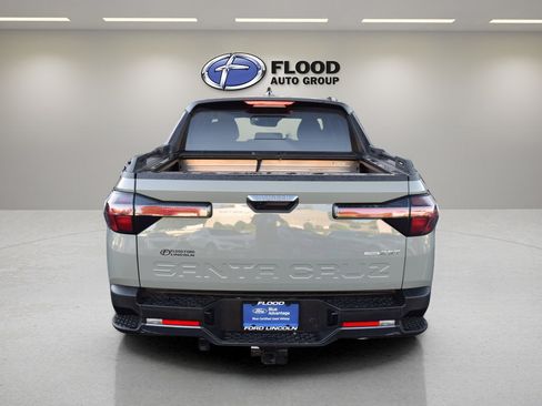 Used 2025 Hyundai Santa Cruz Limited AWD/4WD image 5
